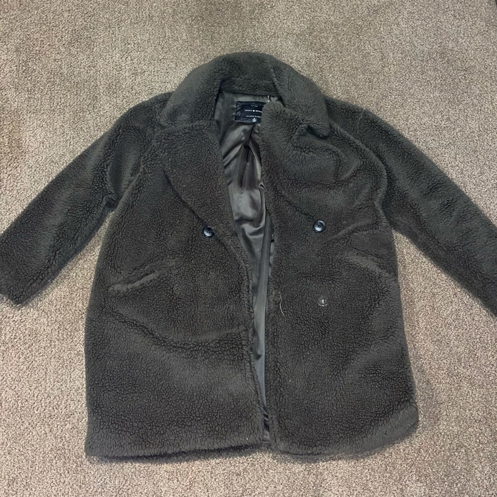 warm fuzzy moss colored lucky brand coat with buttons